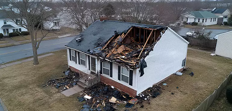 Why Choose Us for Selling Damaged House in Peoria, AZ?