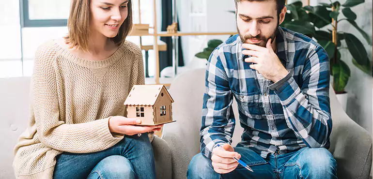 Why Homeowners Trust Peoria Home Buyers to Sell House With Liens in Peoria