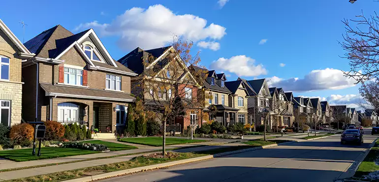 Why Choose Us for Selling Your Foreclosed House in Peoria, AZ?